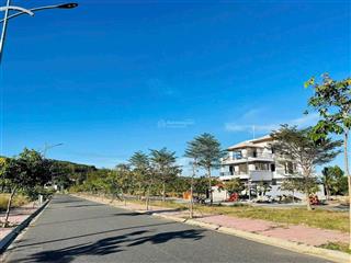 Biệt thự view công viên  khu đô thị ven sông tắc  giá chỉ 33tr/m2