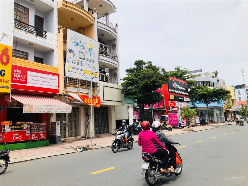 Bán mặt tiền đường gò dầu (8x18m vuông) cấp 4, giá 24 tỷ, đoạn sung