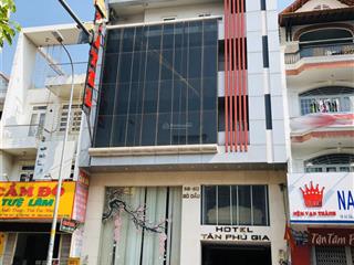 Bán nhà mt đường gò dầu (10x24m) nhà 5 tầng, giá 60 tỷ thương lượng