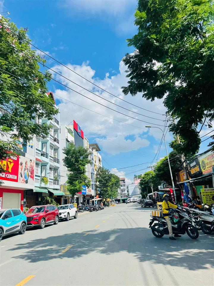 Bán mt đường 414 tân kỳ tân quý (đường 20m) [4,5x16m vuông] nhà 5 tầng mới [đối diện aeon mall]