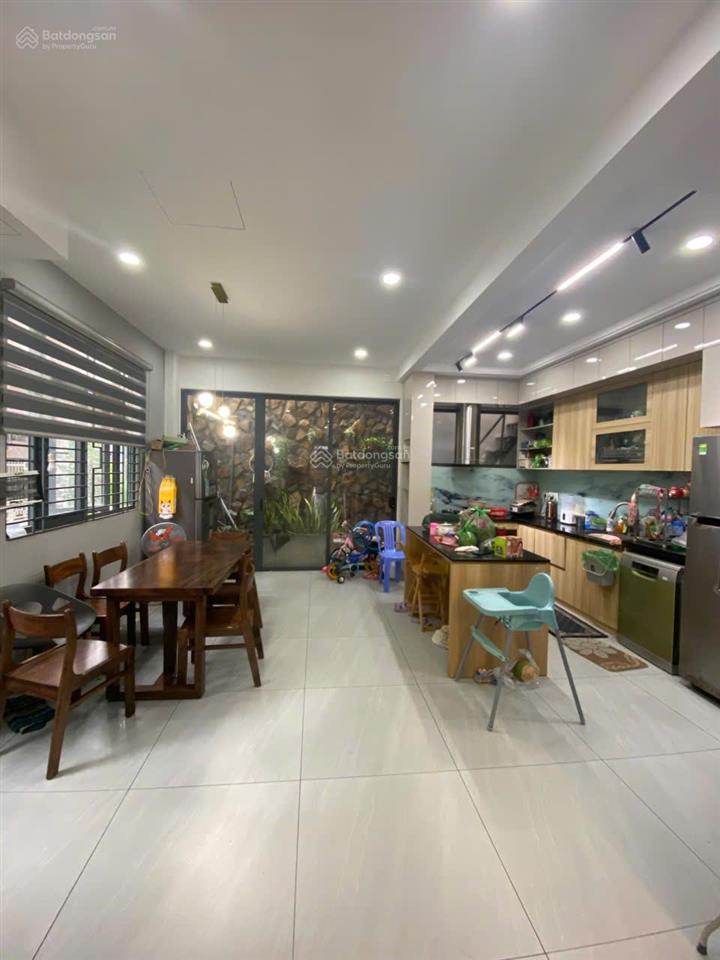 Biệt thự siêu đẹp  đường tân quý  gần aeon mall  căn góc thoáng