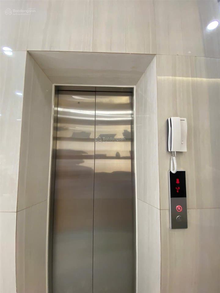 Biệt thự siêu đẹp  đường tân quý  gần aeon mall  căn góc thoáng