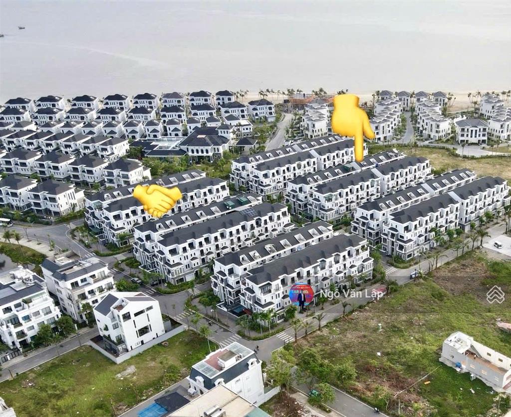 Bán nhà biệt thự grand bay town house, bãi cháy, hạ long, hơn 9ty, 104m2, view đẹp, giá cắt lỗ sâu
