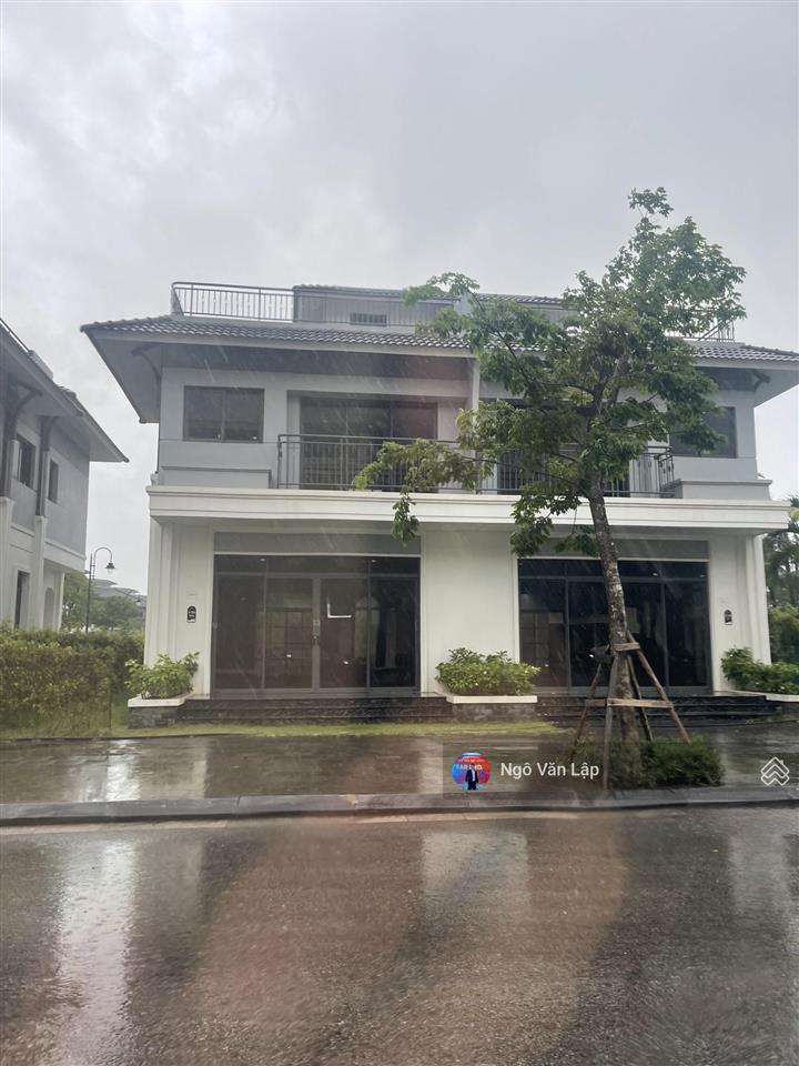 Bán gấp biệt thự song lập 120m2 sát biển giá 6,5 tỷ