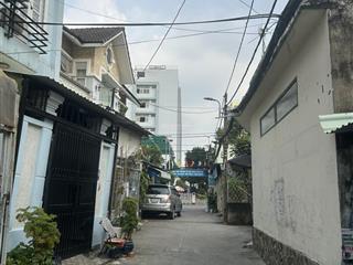 Bán căn góc 2 mặt tiền diện tích 6,9 x 16m (104m²) vị trí đẹp gần đh tài chính marketing q7