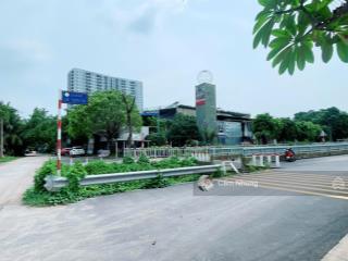 Bán ngay lô đất tại ngã 3 lái thiêu 93, dt 331m2 ,sổ hồng riêng ,gía 7,5ty ,  0908 002 ***