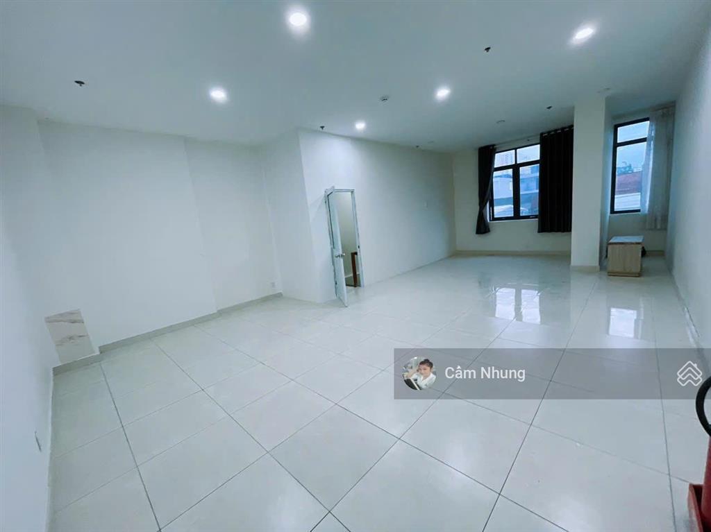 Chính chủ gửi em bán shophouse marina  dt  88,6m2  giá  4ty3 shr ,   0908 002 ***