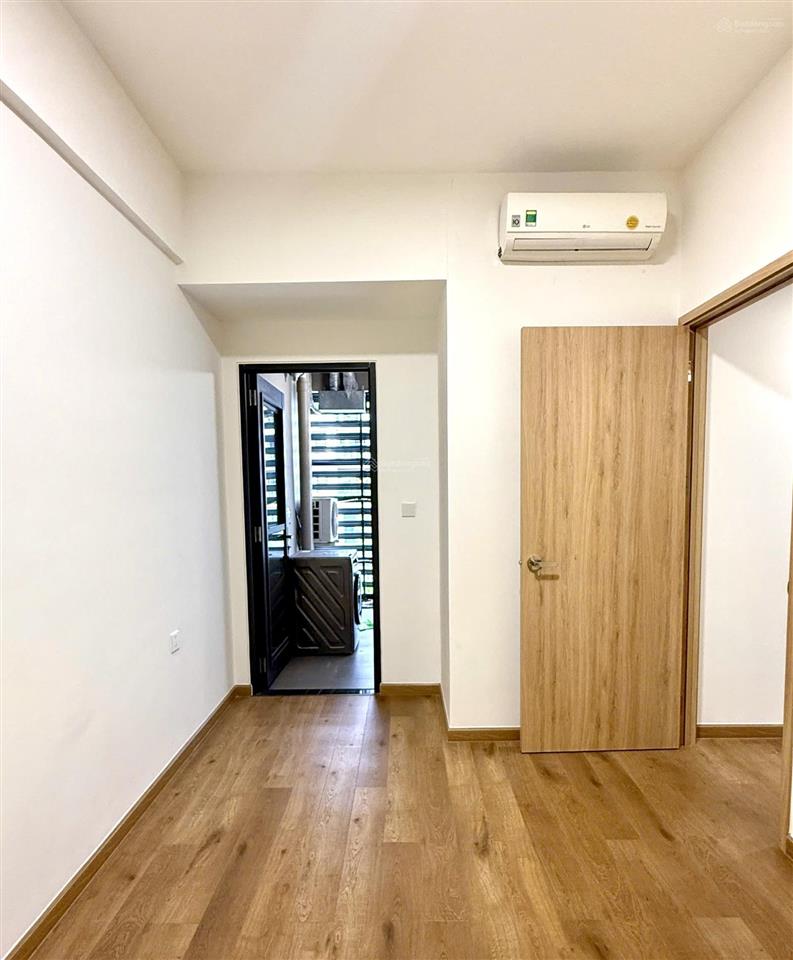 Bán căn góc 2pn 2wc 82m² giá 4tỷ7 tòa mp9x mizuki park