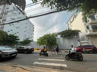 Hàng hiếm..1984m2 đất mt đường 77,sát bên lotte,q7..thích hợp xây cao tầng