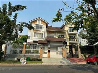 Ngộp nh..giảm 7 tỷ bán gấp villa q7..rẻ hơn thị trường rất nhìu