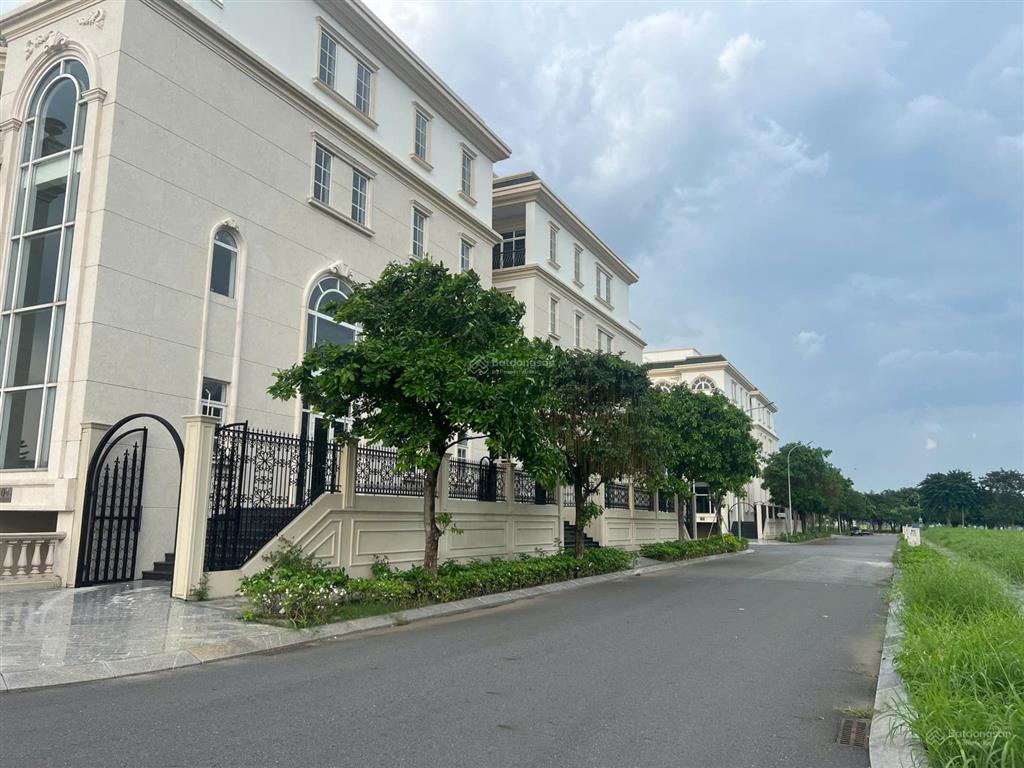 Duy nhất 01 căn biệt thự vạn phúc city, rẻ hơn tận 20 tỷ, mặt tiền đường 25m, hướng sông sài gòn