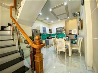 Bán ngay nhà nguyễn quang bích, phường 13, tân bình. 52,5m2. giá tt2,3 tỷ sổ riêng. 0972 021 *** trà