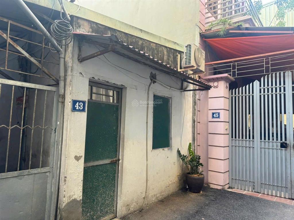 Chính chủ cần bán 36m2 đất phú diễn ngõ nông gần đường ô to. giá nhỉnh 5 tỷ