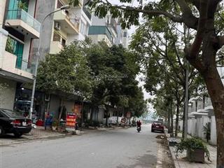 Bán đất phân lô khu đô thị dương nội, hà đông 50m, mt 5m đường 8m, vỉa hè 3m chỉ 10 tỷ