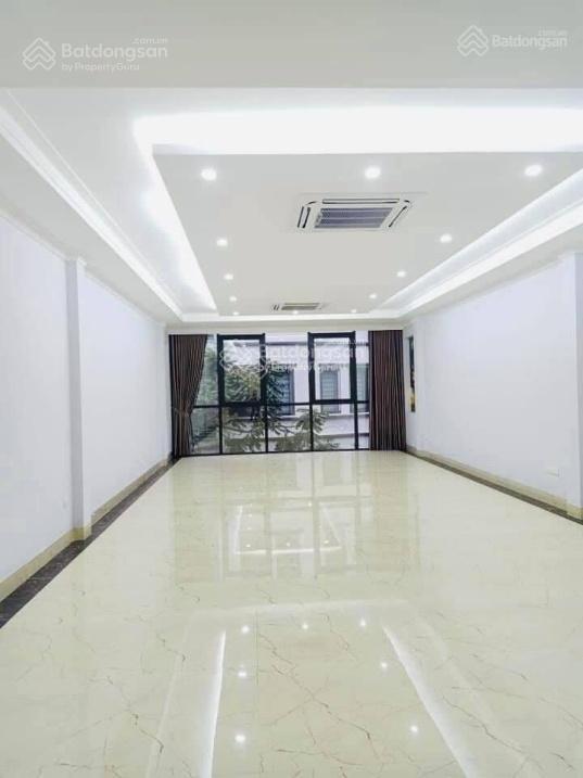 Bán nhà nguyễn văn huyên nghĩa đô, siêu đẹp. phân lô ô tô tránh vỉa hè. dt 75m2x5t, 2 mặt đường.