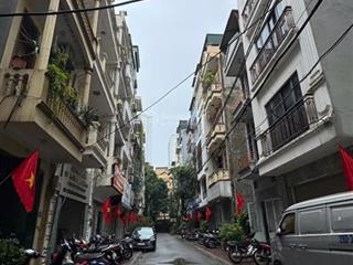 Phân lô vỉa hè thông. nguyễn thị định hoàng ngân. dt 58m2x5t. mt 4.2m. tút tốt. giá 24.5 tỷ.