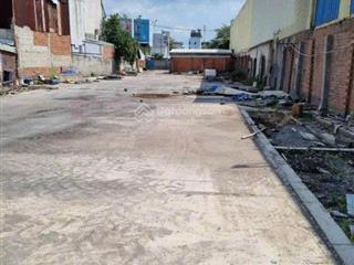 Cho thuê mặt bằng 2000m2 đường nguyễn thị tư, phú hữu, q9