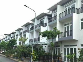 Bán nhà phố 3 tầng đã hoàn thiện vào ở ngay shr giá 2,5tỷ
