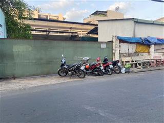 Bán nhà xưởng mặt tiền đường an dương vương quận bình tân. dt 925m. giá 85 tỷ