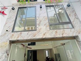 Bán chdv đường lê văn sỹ, quận 3. dt 4,8 x 17m, nh 6m. 15p chdv. giá 21 tỷ