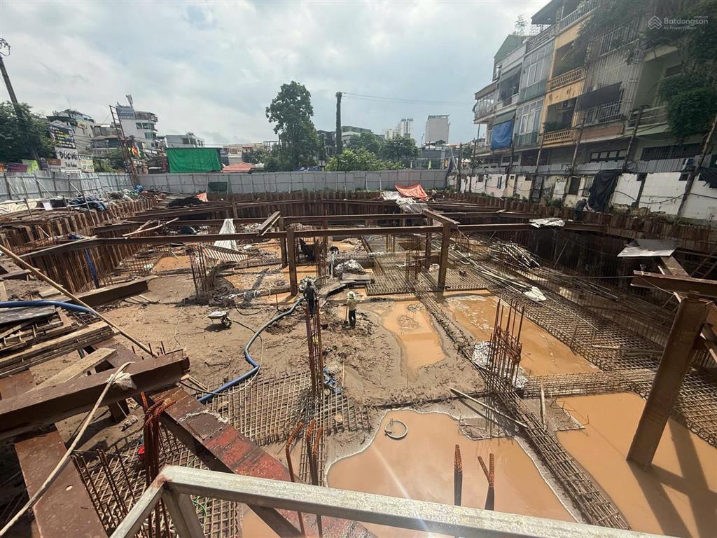 Bán gấp căn 122m2 dự án the one complex số 1 định công, giá dự kiến 76.8 triệu/m2