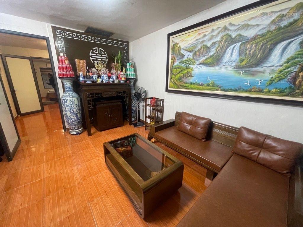 Chính chủ bán tập thể thành công. ba đình hà nội. tầng 2. rộng thênh thang 80m2 giá 5,8 tỷ. có tl