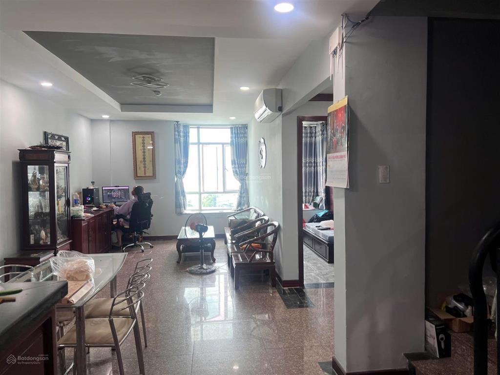 Bán căn hộ hoàng anh gia lai 2 diện tích 187 m2 7,5 tỷ
