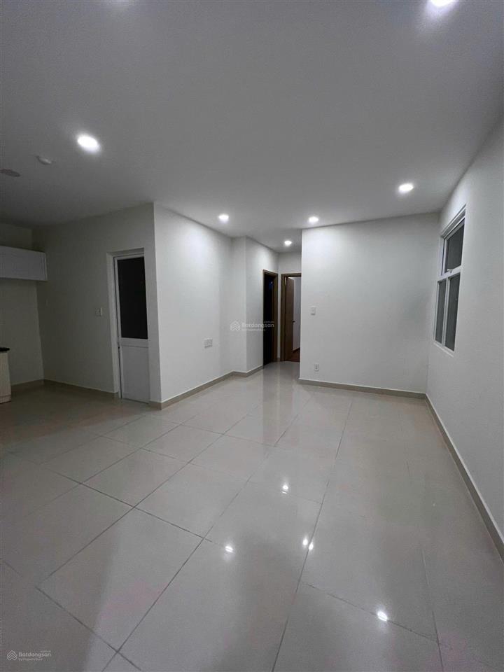 Công việc hay đi công tác nên bán căn 2pn 67m2 ban công đn c/c dream home, q8