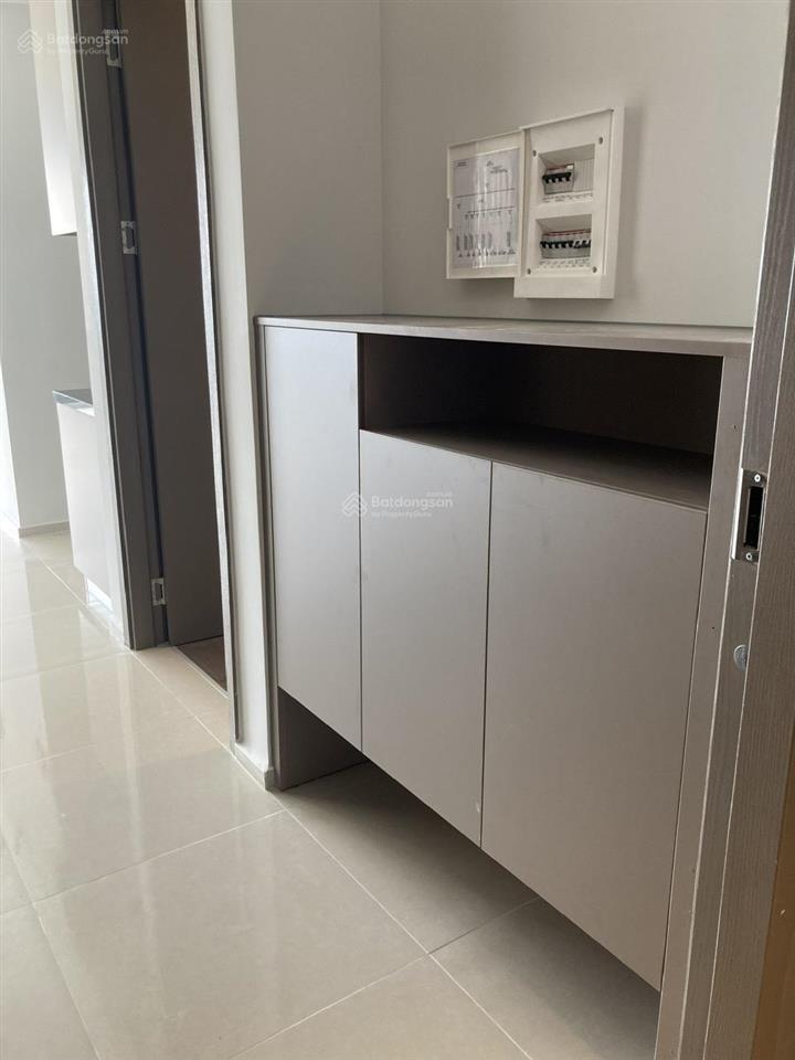 Bán căn 2pn 2wc view nội khu, nhà mới 100% chưa ở, gồm nt cc west gate