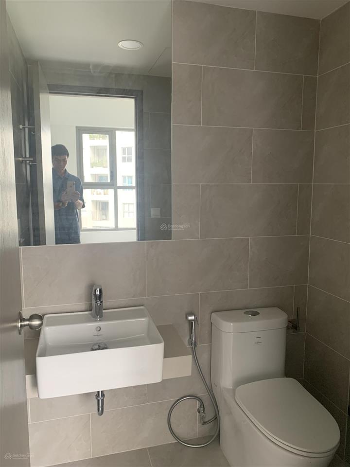 Bán căn 2pn 2wc nhà mới 100% chưa ở chung cư west gate, gồm nội thất