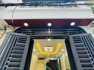 Bán nhà đẹp . hxh. huỳnh văn nghệ. p15. q tân bình.  0937 936 *** mr ngân