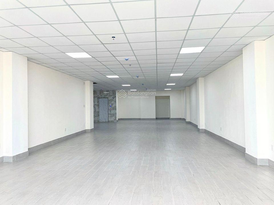 Mặt tiền sương nguyệt ánh, khu trung tâm vòng xoay quận 1  10x25m, hầm 7 tầng, sân thượng