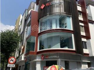 Góc 2mt hồ tùng mậu, huỳnh thúc kháng, phường bến nghé, quận 1