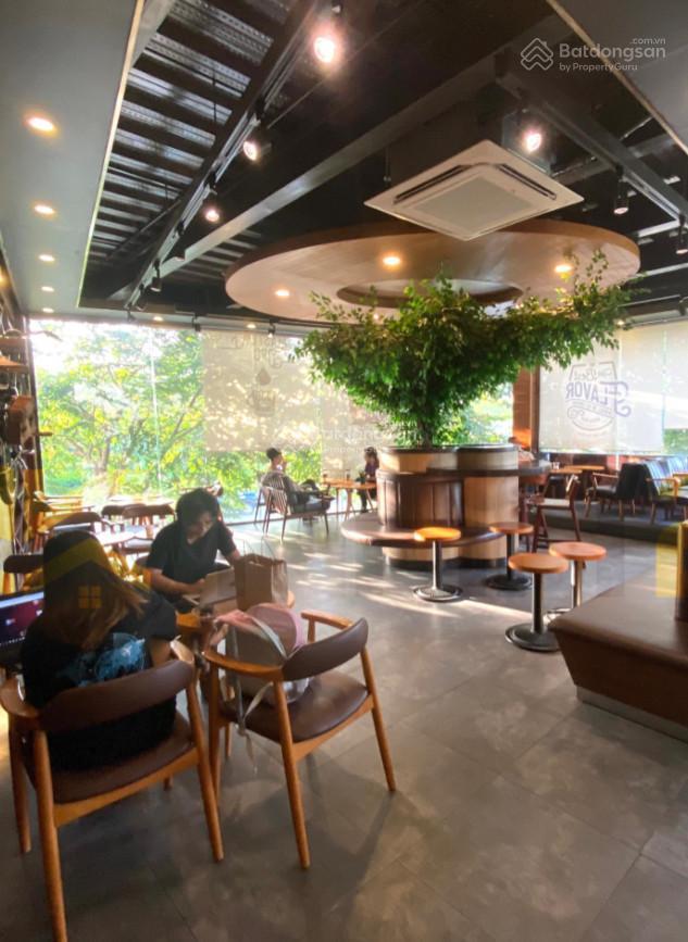 Góc 2mt hồ tùng mậu, huỳnh thúc kháng, phường bến nghé, quận 1