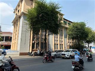 Tòa nhà phố ngay góc 3 mặt tiền hai bà trưng  nguyễn văn bình bến nghé quận 1