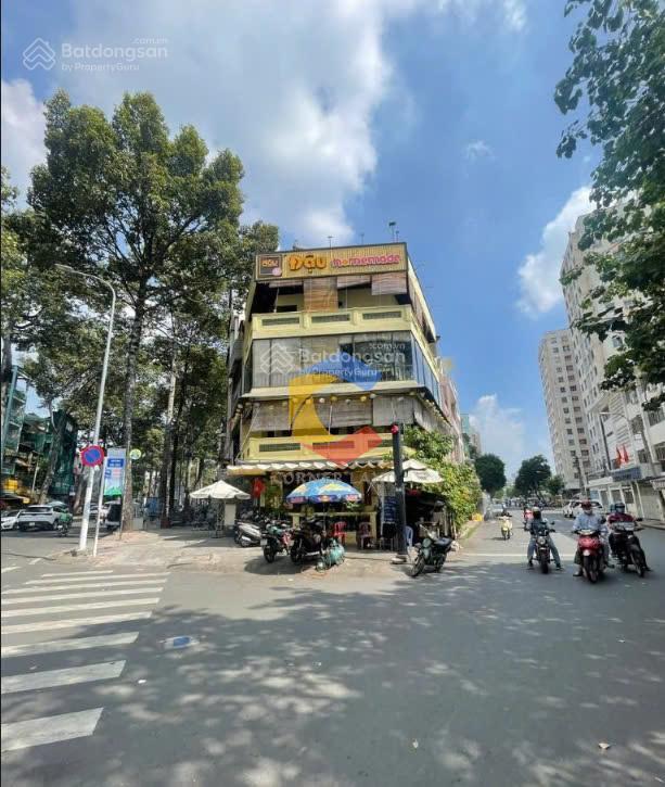 Nhà cho thuê góc 2 mặt tiền số 301  303 ngô gia tự quận 10