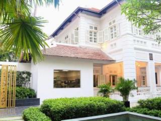 Cho thuê biệt thự sân vườn mặt tiền nguyễn bỉnh khiêm phường đa kao quận 1  dtsd 410m2 trệt 2 lầu