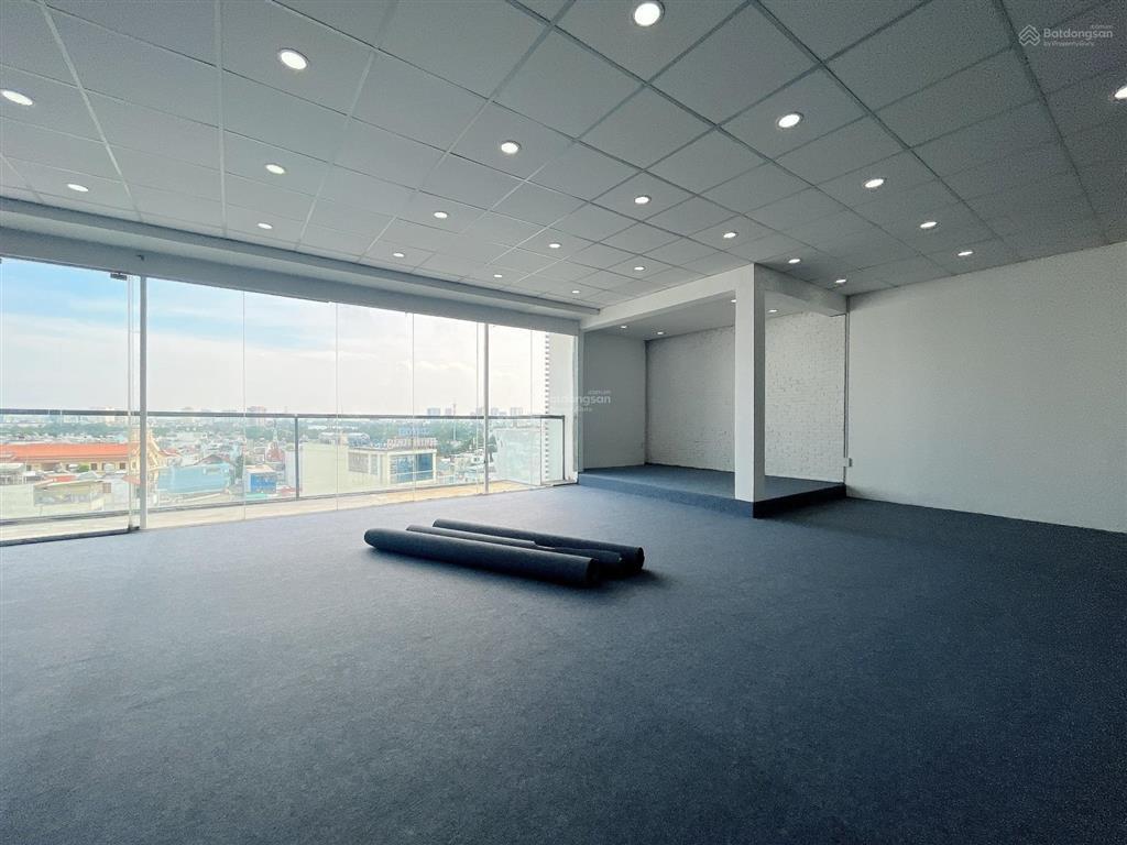 Tòa nhà 186  188a phan đăng lưu, dt 14.5 x 30m hầm trệt 5 lầu sân thượng, giá 180tr