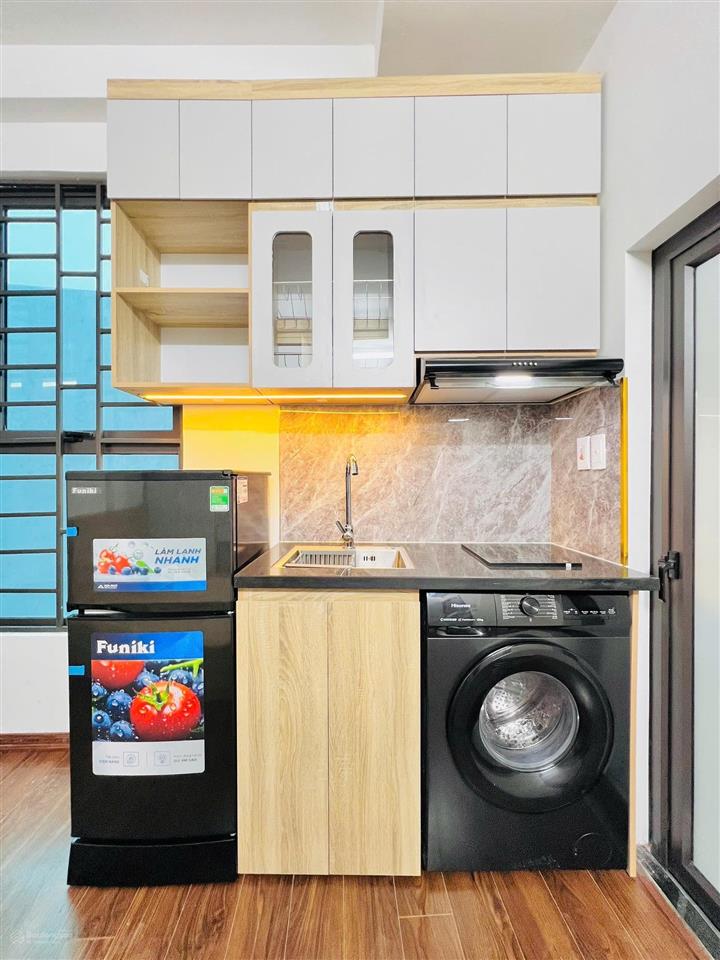 Nhà mỹ đình 13.5 tỷ dt cho thuê 85tr/ tháng, 70m2 x8 tầng thang máy. vài bước ra phố
