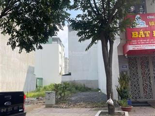 Đất bán đường d2 giáp á châu n3, giá 6,8 tỷ 90m2 hiếm có khó tìm siêu đẹp cần bán nhanh