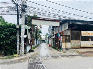 Nhà mới sửa 88m2 gồm 2pn ngang 7,5m giá tốt 2,8 tỷ đường xe tải sổ riêng vị trí đẹp p. bửu hoà