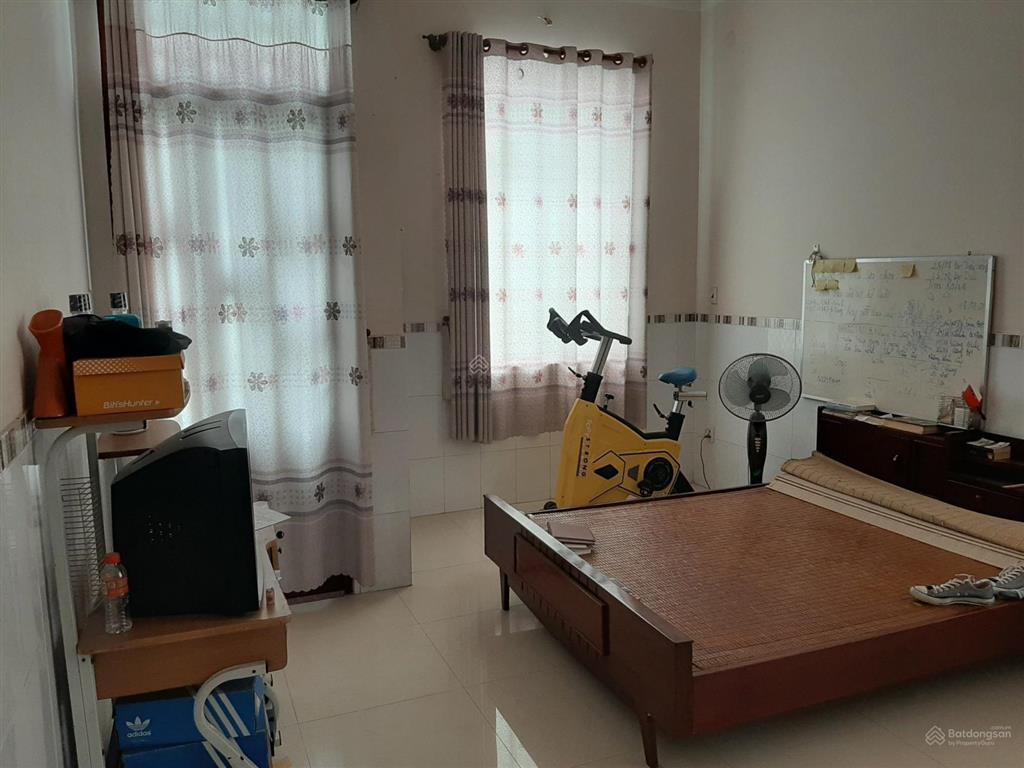 Nhà bán p. quang vinh 1 trệt 3 lầu 5 phòng ngủ 5.2 tỷ 286m2 sử dụng sổ hồng hoàn công đường 8m