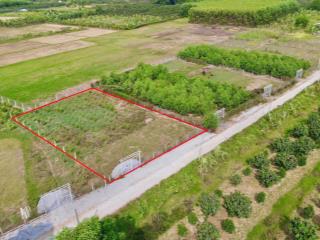 Đất bán đường long chiến bến đôi 900m2 giá 2,1 tỷ sổ sẵn đất cao ráo bằng phẳng đường 6m rải nhựa