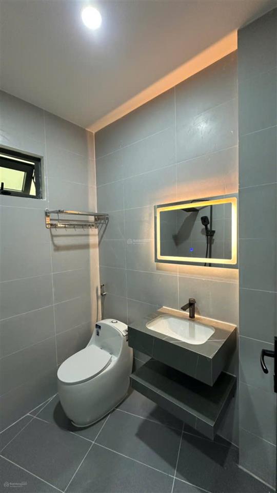 Nhà bán p.thống nhất 66m2 nhà 2 lầu 5pn hoàn công 4,9 tỷ 1 xẹc xe hơi văn hoa villas