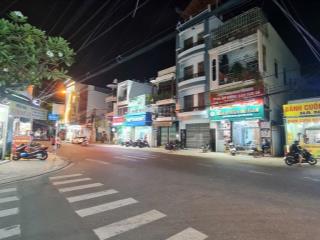 Cho thuê nhà 3 tầng mặt tiền trần khánh dư ngay gần cao bá quát trung tâm phố nha trang