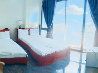 Bán nhà 6 tầng 1 tum mặt tiền hoàng hoa thám cách biển nha trang 100m