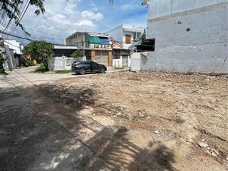 Bán đất góc 2 mặt tiền đường nhà nghĩa, p. tây nha trang đường xe hơi thông thoáng