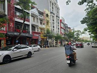 Bán nhà mặt đường văn cao, hải phòng. dt 90m2* 4 tầng. giá 17,5 tỷ