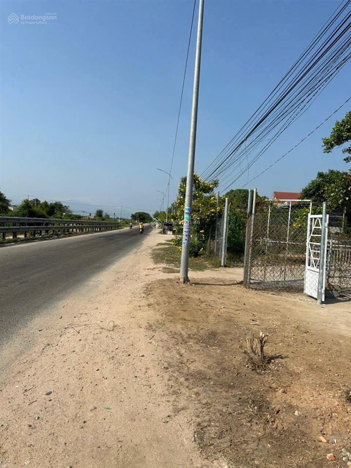 780 triệu bán gấp lô đất mặt tiền đường 703 vị trí vàng kinh doanh