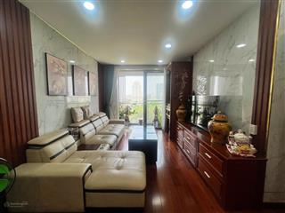 Bán căn hộ phú mỹ hưng, quận 7. dt 130 m2, 3pn  3 wc, full nội thất, view sông, tiện ích cao cấp